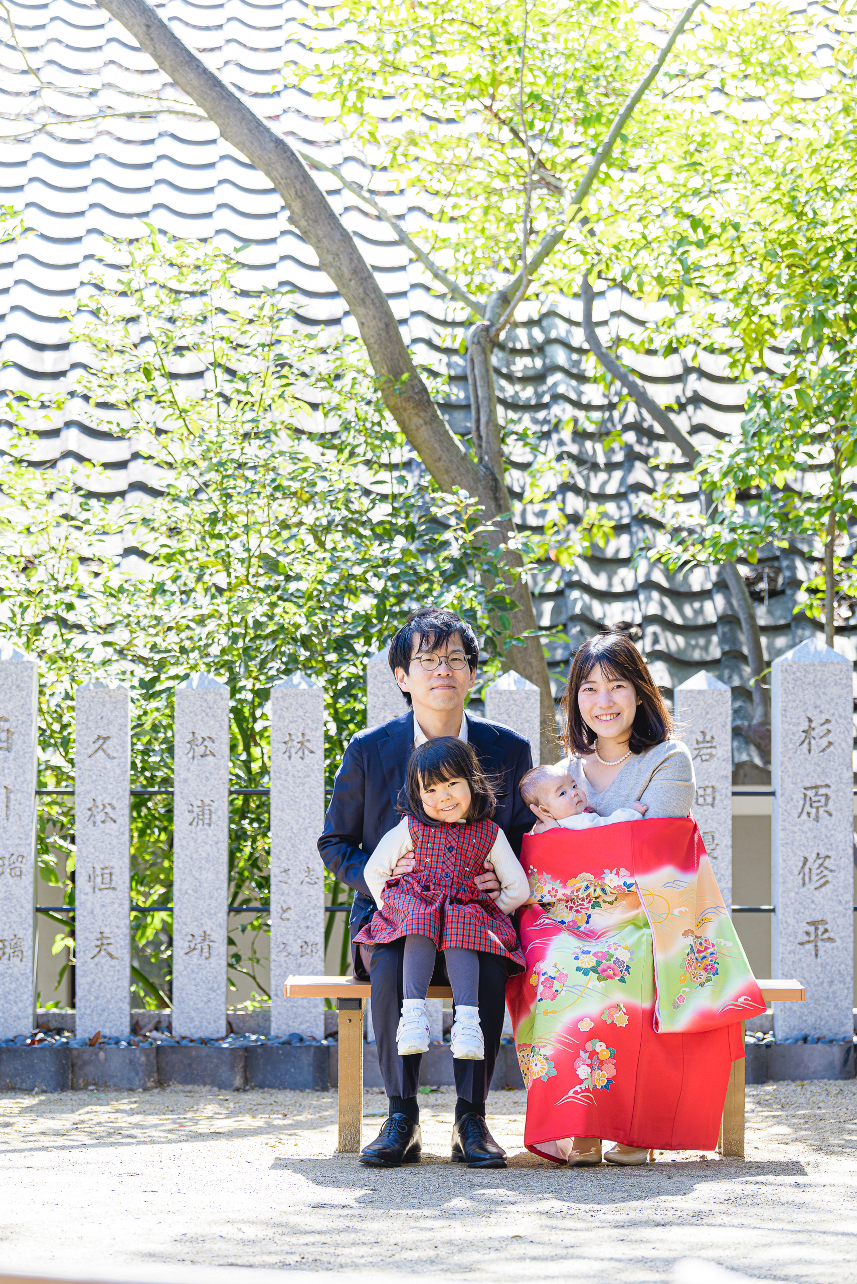 西宮・芦屋・神戸・芦屋の阪神間で出張撮影行っているLighthouse Photo・ライトハウスフォトのブログ「【芦屋神社でお宮参り】木漏れ日と優しい笑顔に包まれた、ご家族の宝物の1日」のイメージ写真14