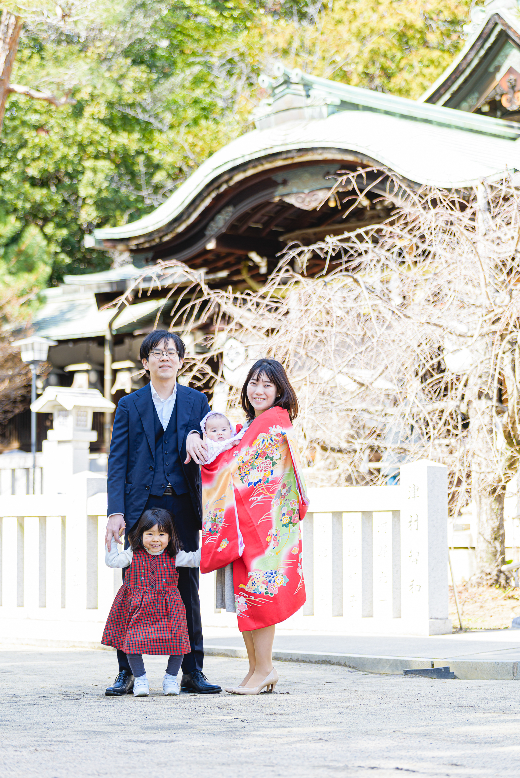 西宮・芦屋・神戸・芦屋の阪神間で出張撮影行っているLighthouse Photo・ライトハウスフォトのブログ「【芦屋神社でお宮参り】木漏れ日と優しい笑顔に包まれた、ご家族の宝物の1日」のイメージ写真17