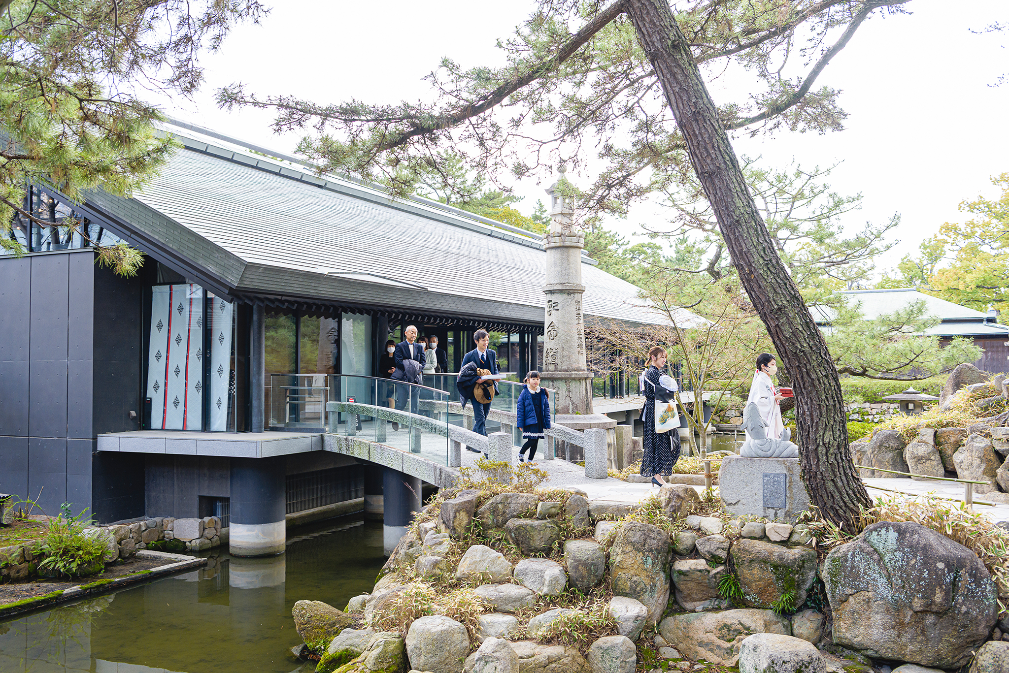 西宮・芦屋・神戸・芦屋の阪神間で出張撮影行っているLighthouse Photo・ライトハウスフォトのブログ「西宮神社お宮参り撮影｜午後からゆったり、ご両家そろった境内の一日」のイメージ写真2